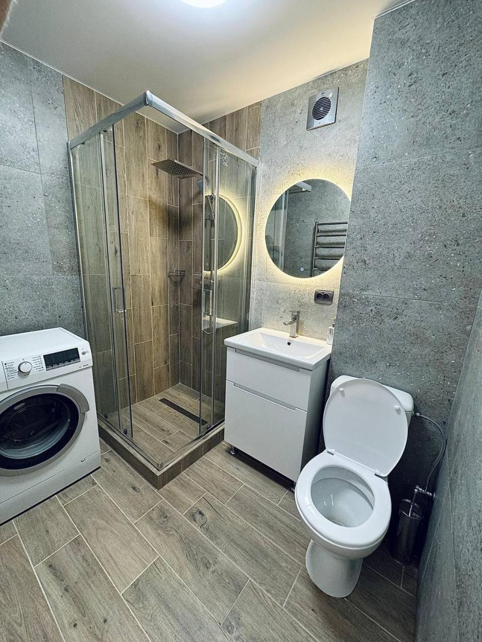 Двокімнатна Квартира На Корятовича, 2Б Berehove  Luaran gambar
